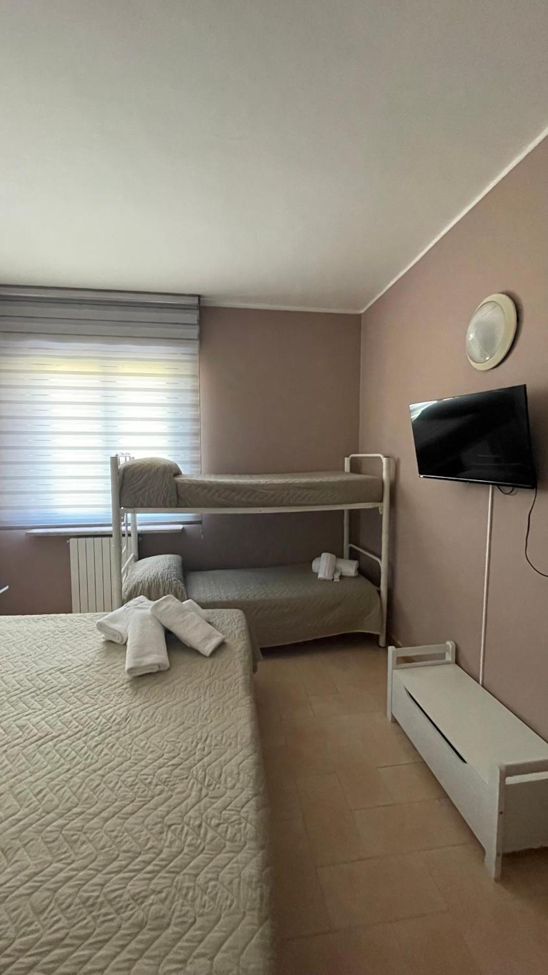 Hotel Belvedere Полла Экстерьер фото